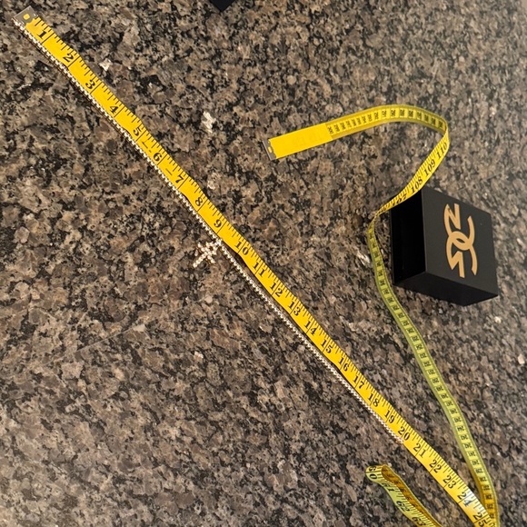 The Gold Gods 20” ANKH Gold Cross Pendant Necklace EUC - Picture 12 of 15